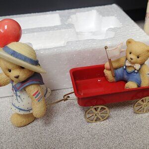 1999 Membears only Figurine